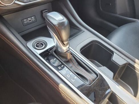 Used 2022 Nissan Sentra SR w/ Trunk Package image 27