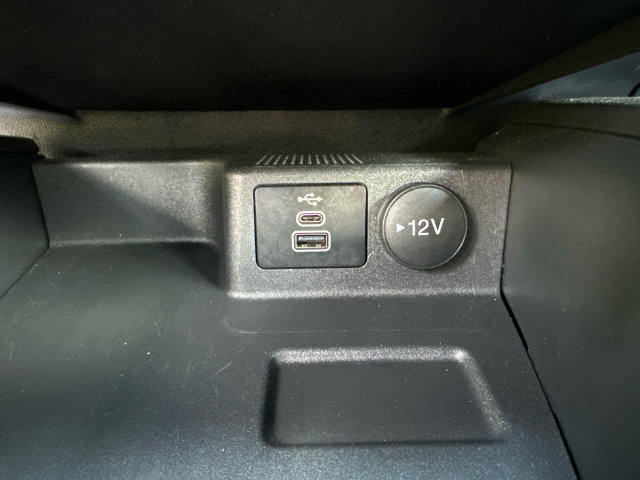 Used 2025 Ford Escape ST-Line AWD/4WD image 36