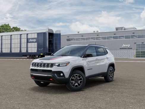 New 2026 Jeep Compass Trailhawk w/ Sun, Sound & Navigation Group AWD/4WD image 1