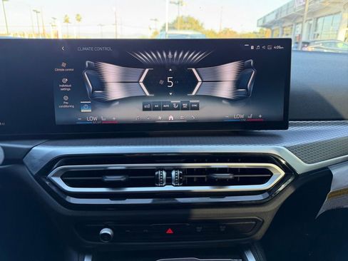 Used 2024 BMW i4 eDrive40 w/ M Sport Package image 22