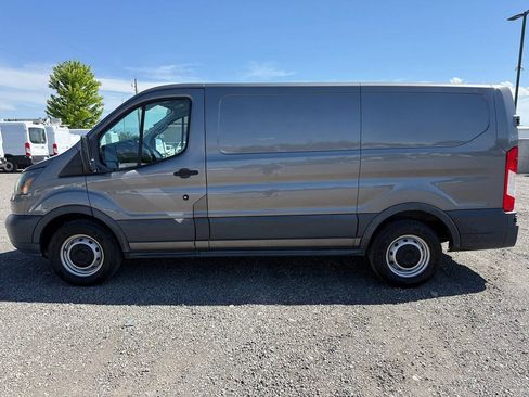 Used 2015 Ford Transit 150 130 Low Roof RWD image 6