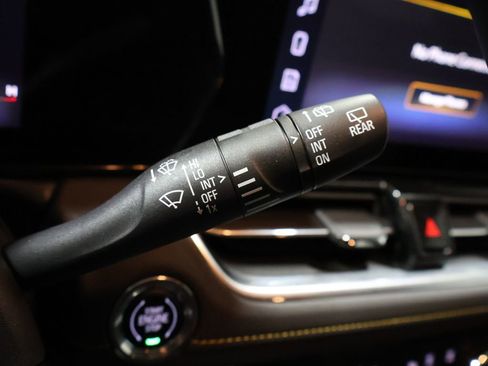 Used 2025 Chevrolet TrailBlazer ACTIV w/ Convenience Package image 37