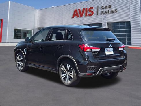 Used 2025 Mitsubishi Outlander Sport SE AWD/4WD image 9