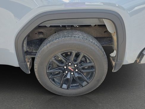 Used 2024 GMC Sierra 1500 Elevation AWD/4WD image 5