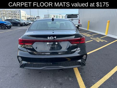 Used 2023 Kia Forte LXS image 3