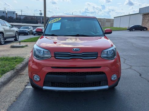 Used 2017 Kia Soul + FWD image 2