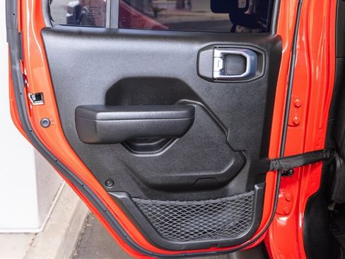 Used 2022 Jeep Wrangler Unlimited Sport AWD/4WD image 24