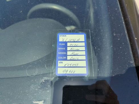 Used 2020 Nissan Kicks SR w/ SR Premium Package image 6