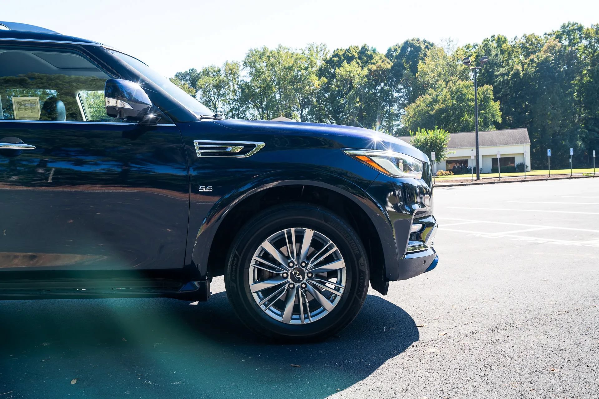 Used 2019 INFINITI QX80 Luxe w/ Proassist Package AWD/4WD image 12