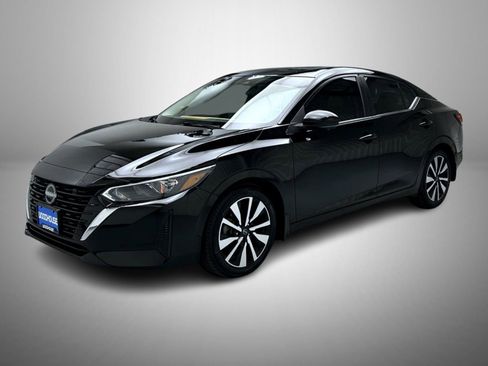 Used 2024 Nissan Sentra SV w/ SV Premium Package FWD image 1
