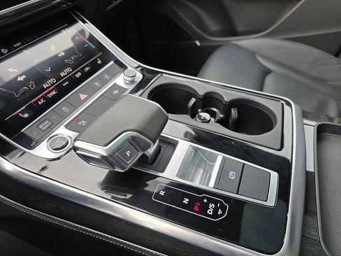 Used 2025 Audi Q7 3.0T Premium Plus image 37