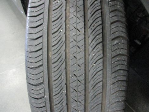 Used 2023 Buick Envision Essence w/ Sport Touring Package image 29