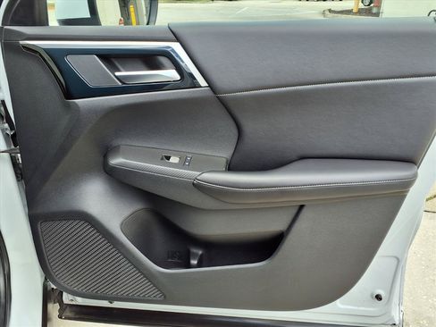 Used 2022 Mitsubishi Outlander SE FWD image 10