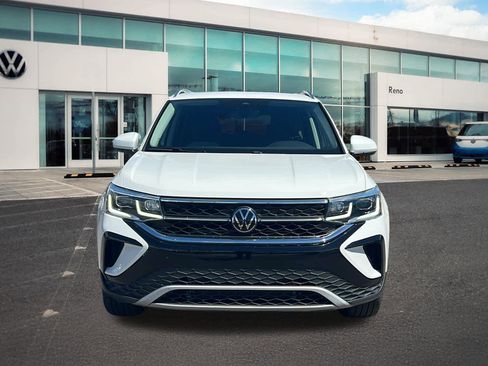 Used 2023 Volkswagen Taos SEL image 2