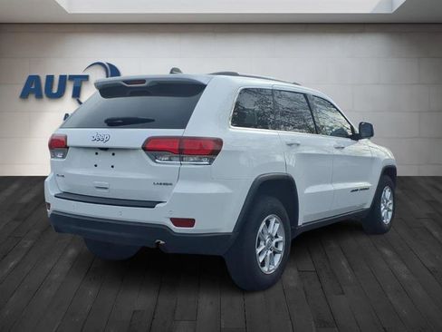 Used 2020 Jeep Grand Cherokee Laredo image 9