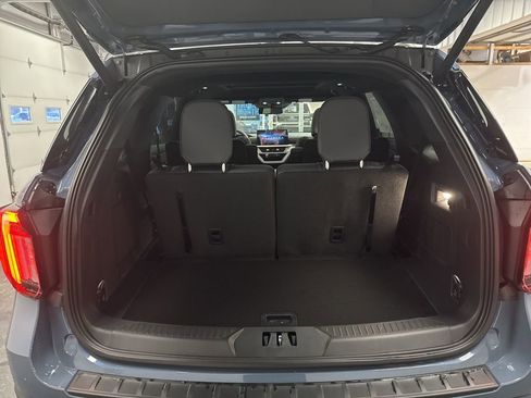 New 2026 Ford Explorer ST-Line w/ ST-Line Street Pack AWD/4WD image 31