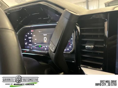 Used 2024 GMC Sierra 1500 Elevation w/ X31 Off-Road Package AWD/4WD image 17