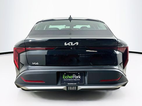 Used 2025 Kia K4 FWD image 7