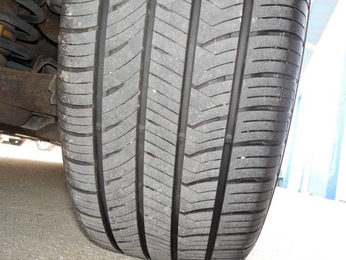 Used 2008 Lincoln MKZ image 8