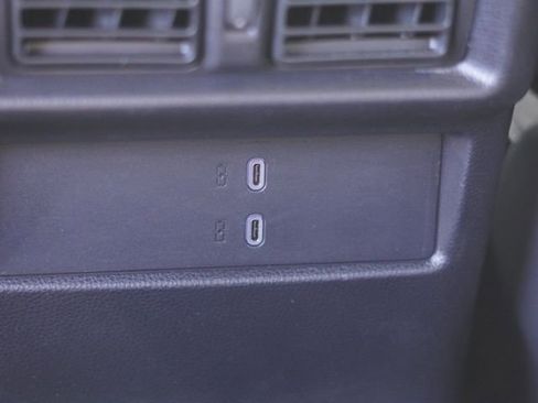 Certified 2025 Toyota 4Runner SR5 image 39