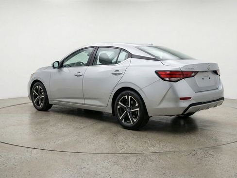 Used 2025 Nissan Sentra SV FWD image 6