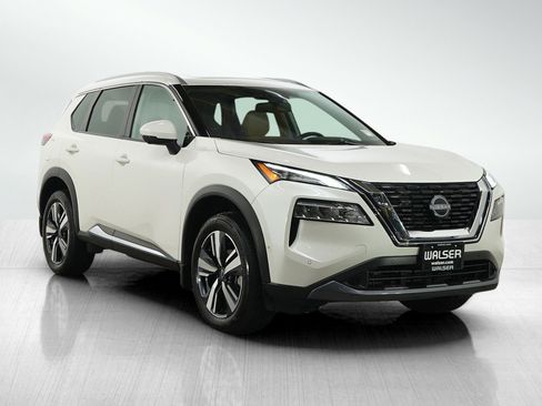 Used 2023 Nissan Rogue SL w/ SL Premium Package AWD/4WD image 7
