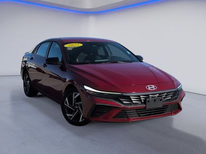 Used 2025 Hyundai Elantra Sport