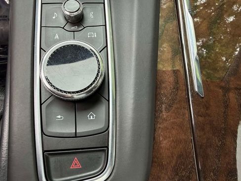 Used 2022 Cadillac Escalade Sport Platinum w/ LPO, ONYX Package AWD/4WD image 24