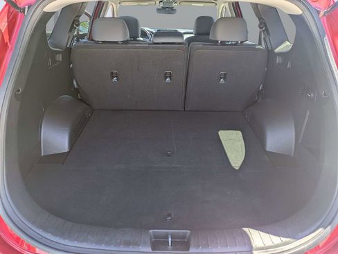 Used 2023 Hyundai Santa Fe SE image 12