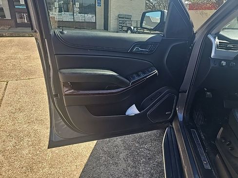 Used 2019 GMC Yukon XL SLT image 18