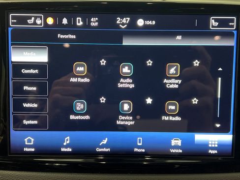 Used 2024 Chrysler Pacifica Touring-L image 66