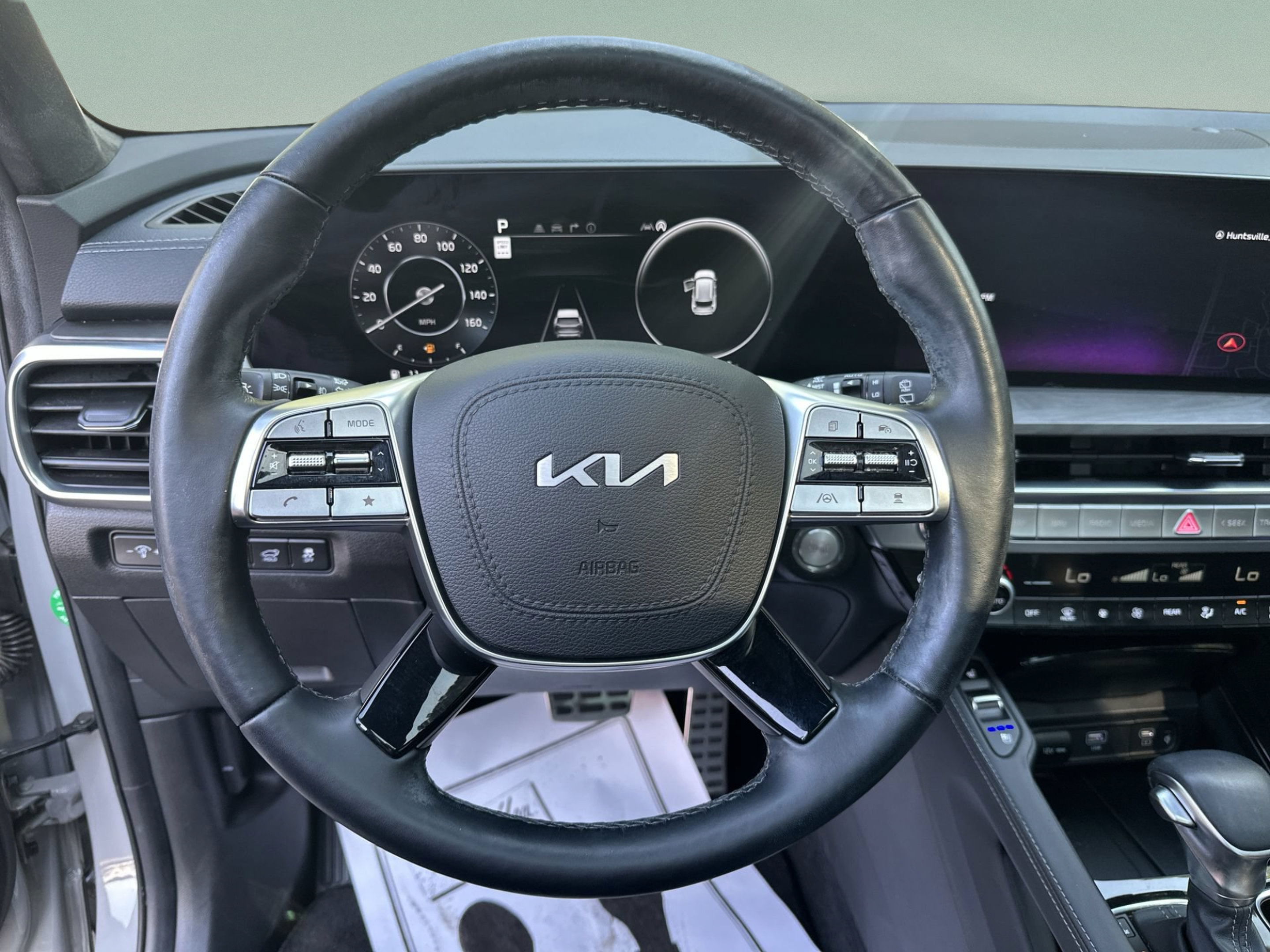 Used 2024 Kia Telluride SX Prestige X-Pro AWD/4WD image 11