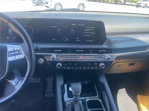 Used 2023 Kia Telluride LX FWD image 10