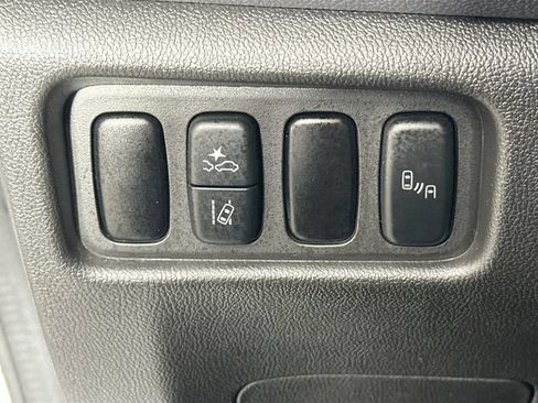 Used 2024 Mitsubishi Outlander Sport SE AWD/4WD image 22