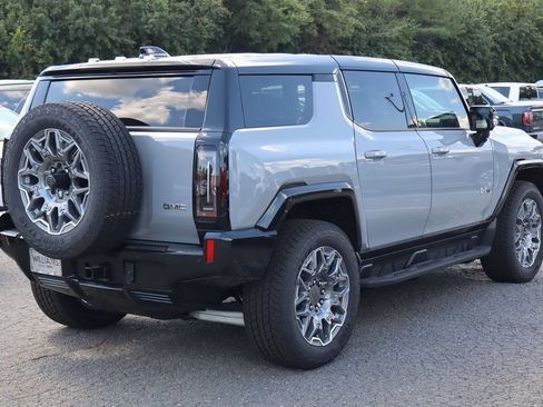 New 2026 GMC Hummer EV SUV AWD/4WD image 7