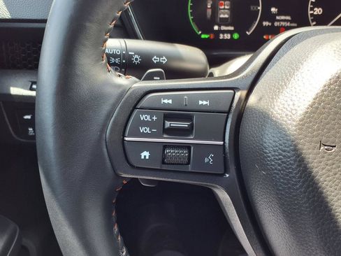 Used 2025 Honda CR-V Sport-L image 17