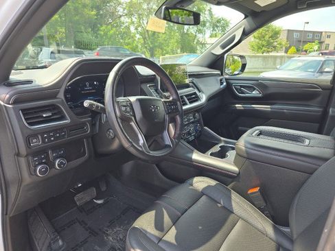 Used 2022 Chevrolet Tahoe RST w/ Luxury Package image 23