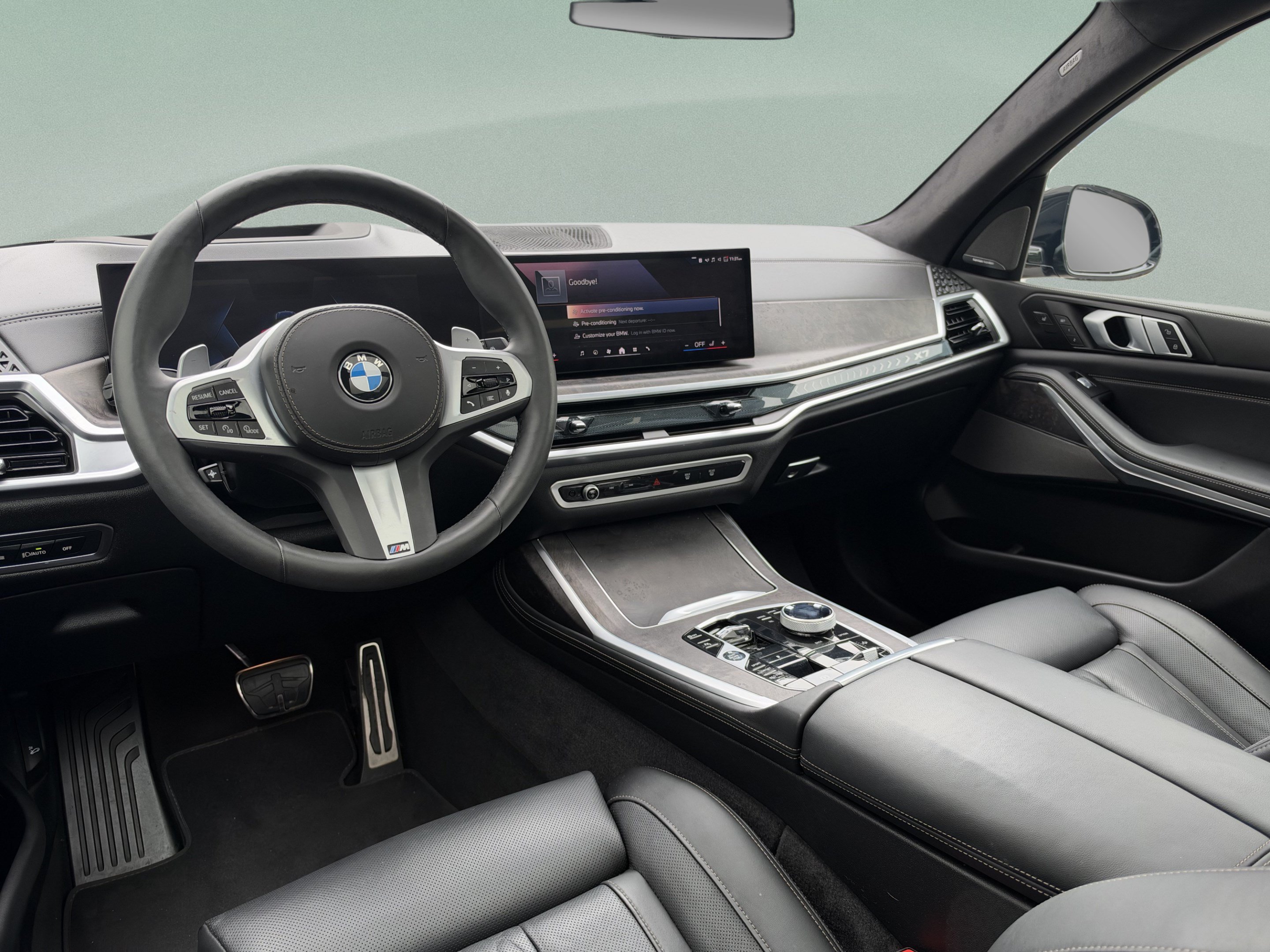Used 2025 BMW X7 xDrive40i w/ Executive Package AWD/4WD image 32