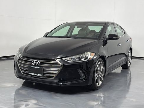 Used 2017 Hyundai Elantra Limited FWD image 10