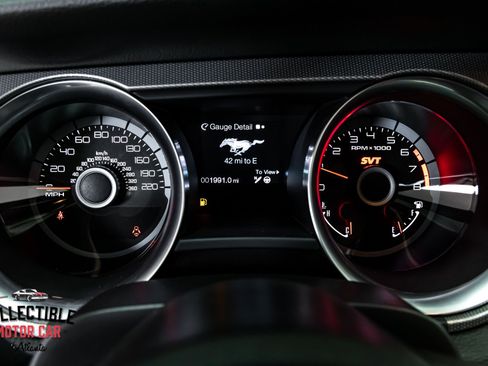 Used 2013 Ford Mustang Shelby GT500 RWD image 78