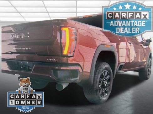 Used 2026 GMC Sierra 2500 AT4 AWD/4WD image 2