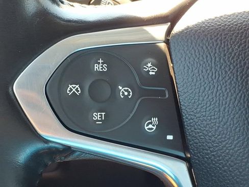 Used 2021 Chevrolet Traverse LT AWD/4WD image 11