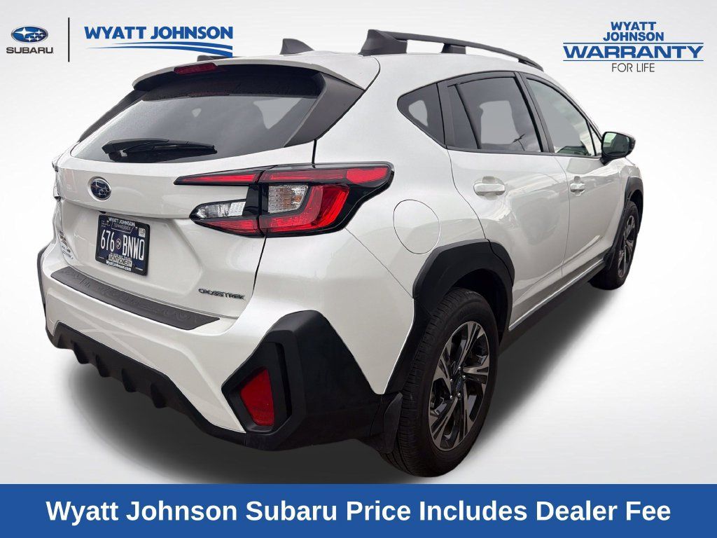 Used 2024 Subaru Crosstrek 2.0i Premium AWD/4WD image 8