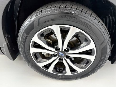 Used 2024 Subaru Forester Limited w/ POP Package 3 AWD/4WD image 30