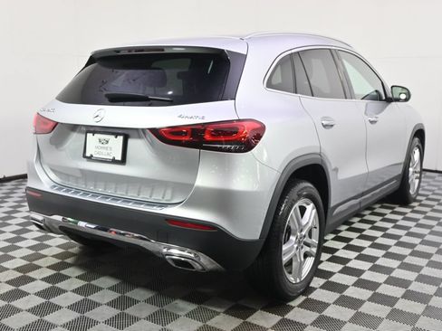 Used 2022 Mercedes-Benz GLA 250 4MATIC image 6