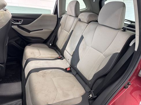 Used 2022 Subaru Forester Premium AWD/4WD image 41