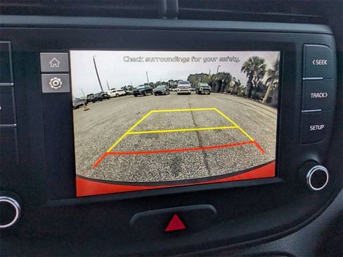 Used 2024 Kia Soul LX w/ Option Group 015 image 21