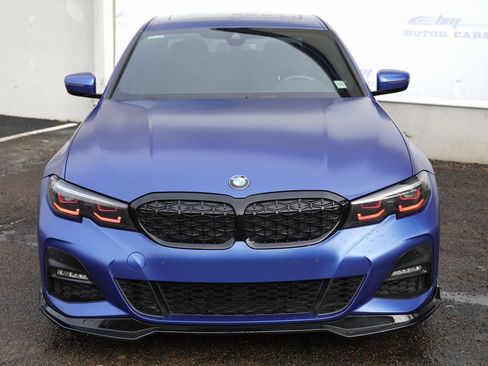 Used 2022 BMW 330i xDrive Sedan w/ M Sport Package image 6