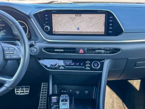 Used 2022 Hyundai Sonata SEL Plus image 12