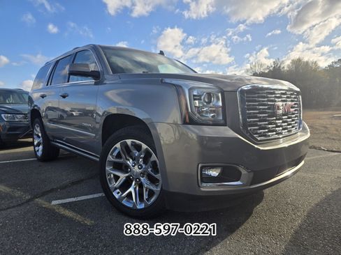 Used 2019 GMC Yukon Denali w/ Denali Ultimate Package image 12